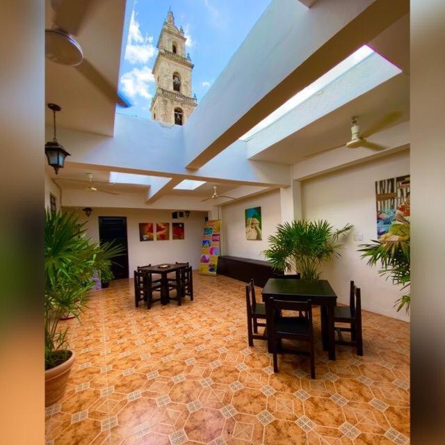 Hotel La Catedral Mérida Exteriör bild